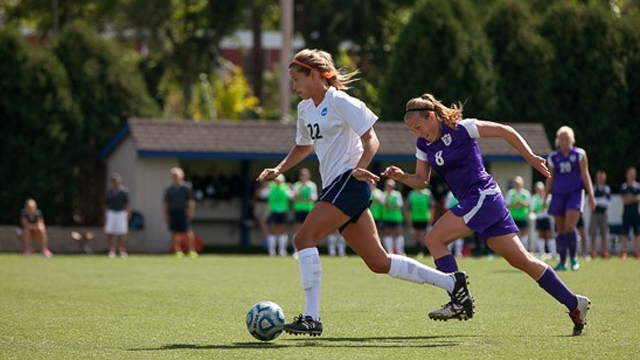 Division III women?s giants clash