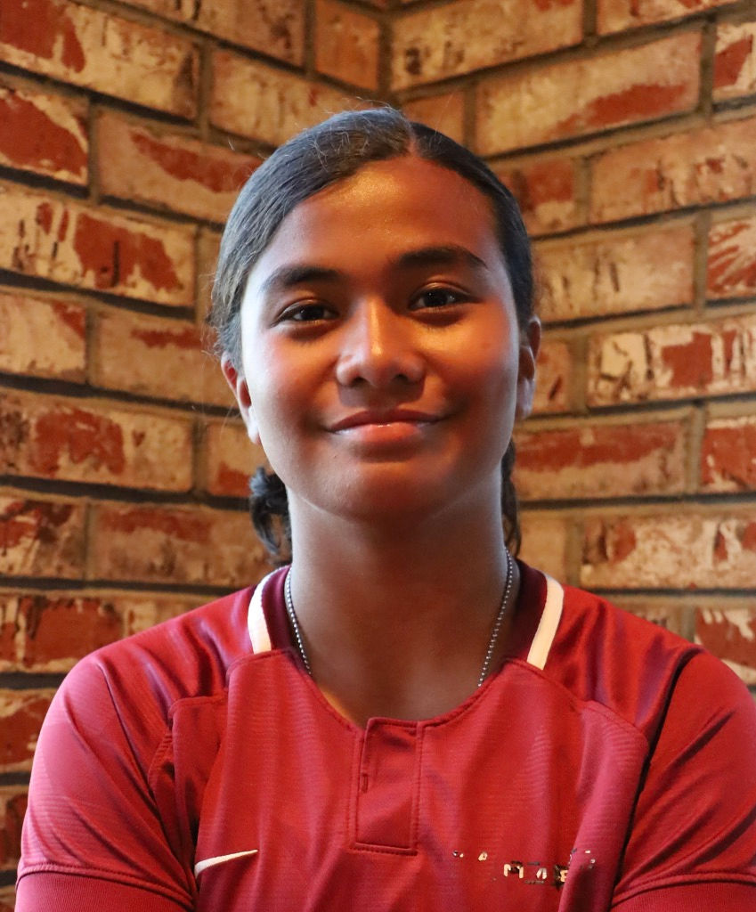 Roslyn Tauvaa