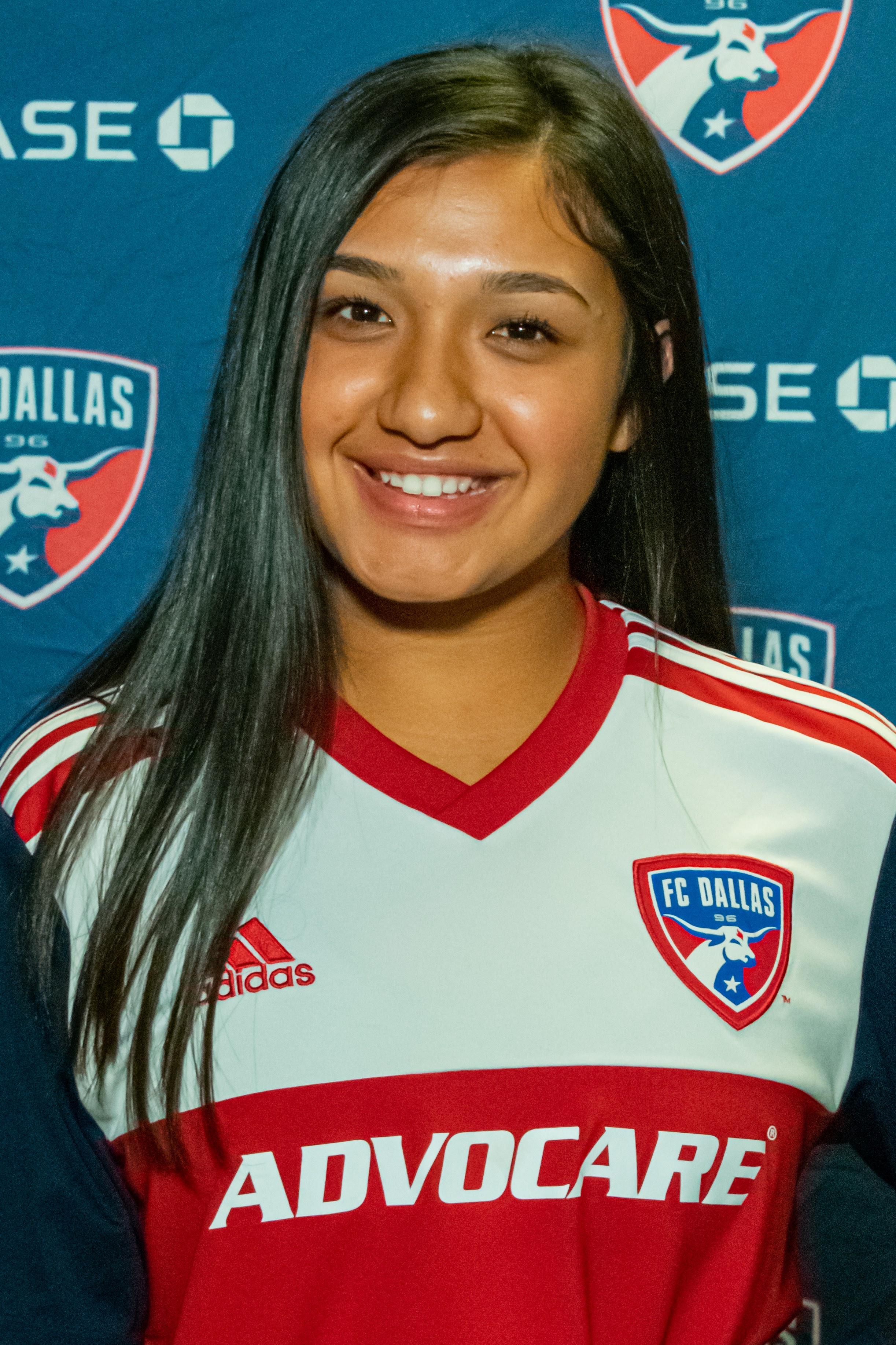 Nia Chacon